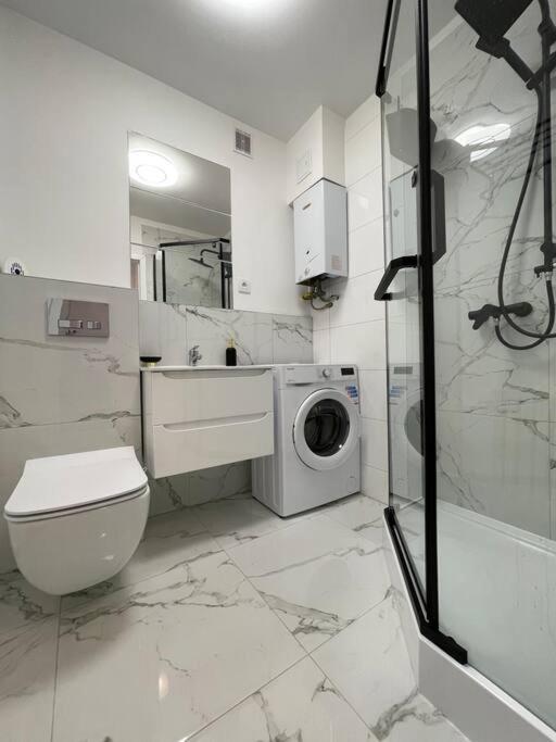 Kalwaryjska Spot Apartment In A Good Location Krakow Dış mekan fotoğraf